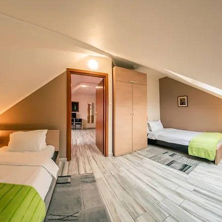 Veliki Garni Hotel