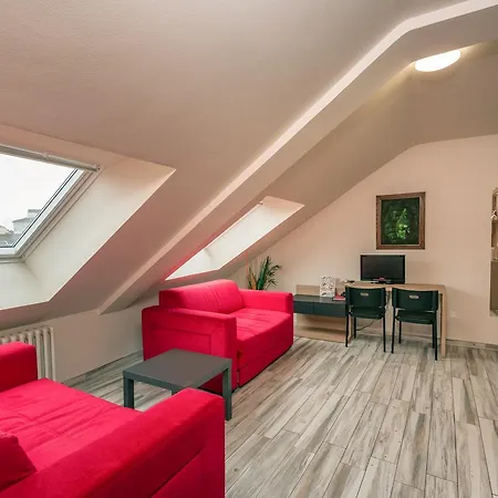 Veliki Garni 3* Novi Sad