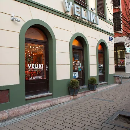 Veliki Garni Hotel